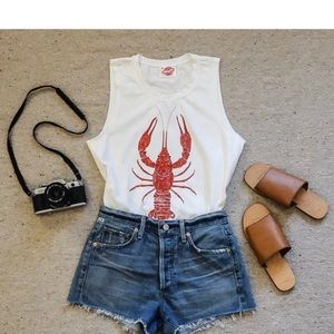 Hemline Exclusive Crawfish Tank top